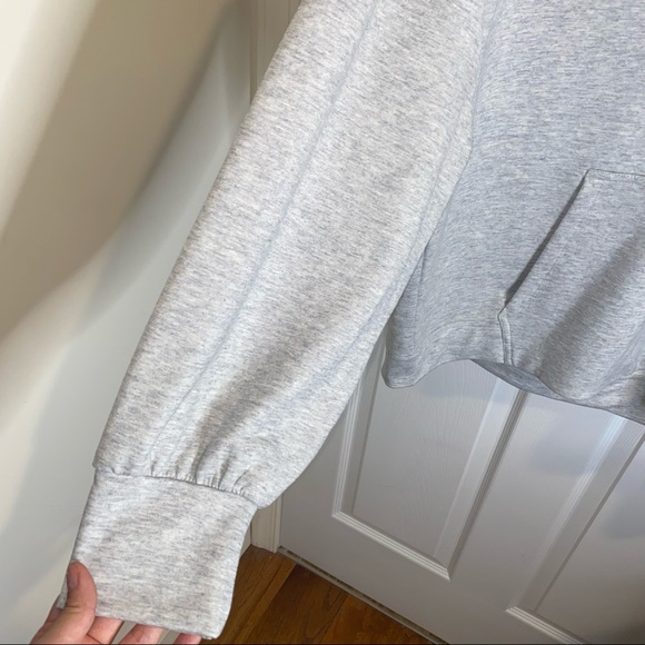 FABLETICS GREY ARIANA OVERSIZED HOODIE SIZE MEDIUM - Picture 5 of 10